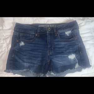 American Eagle women’s jean shorts
